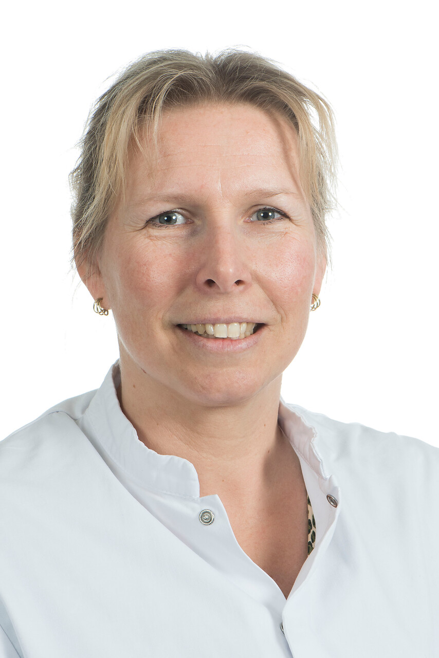 E. Dekker