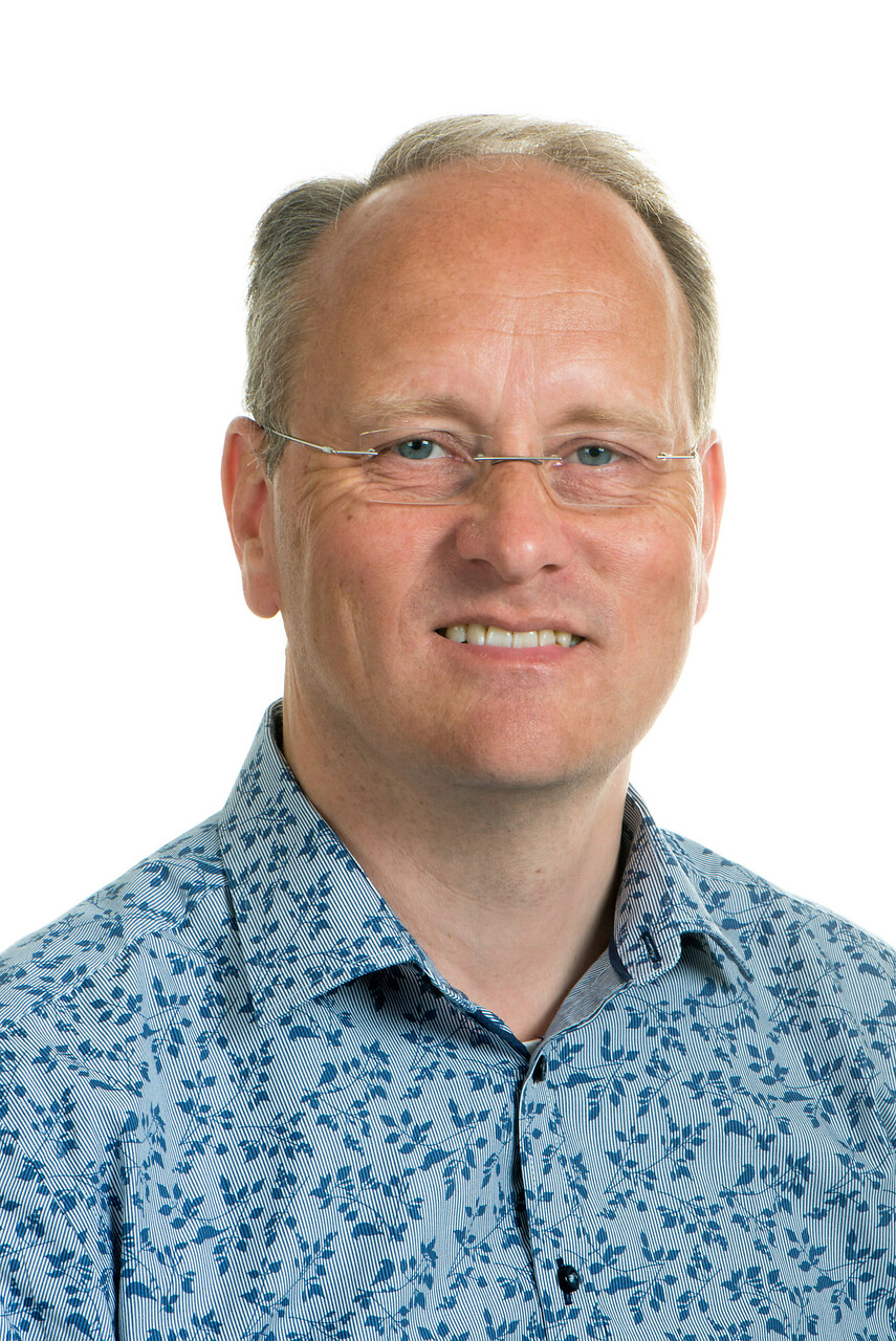 Dr. H.J.M. van Kan, ziekenhuisapotheker